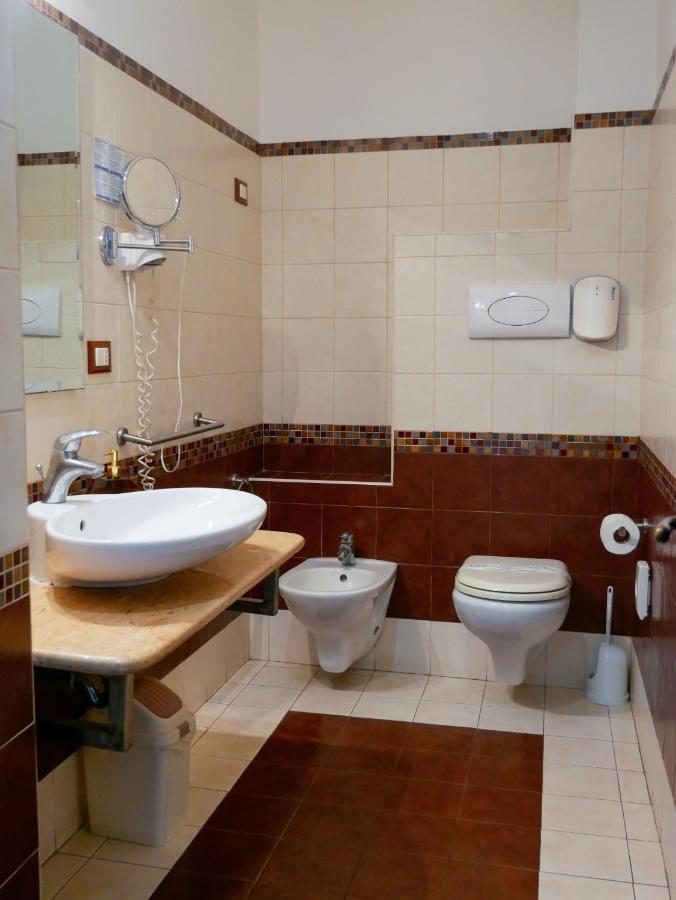 Bed and Breakfast My Friend Antonia Барчеллона-Поццо-ди-Готто Экстерьер фото